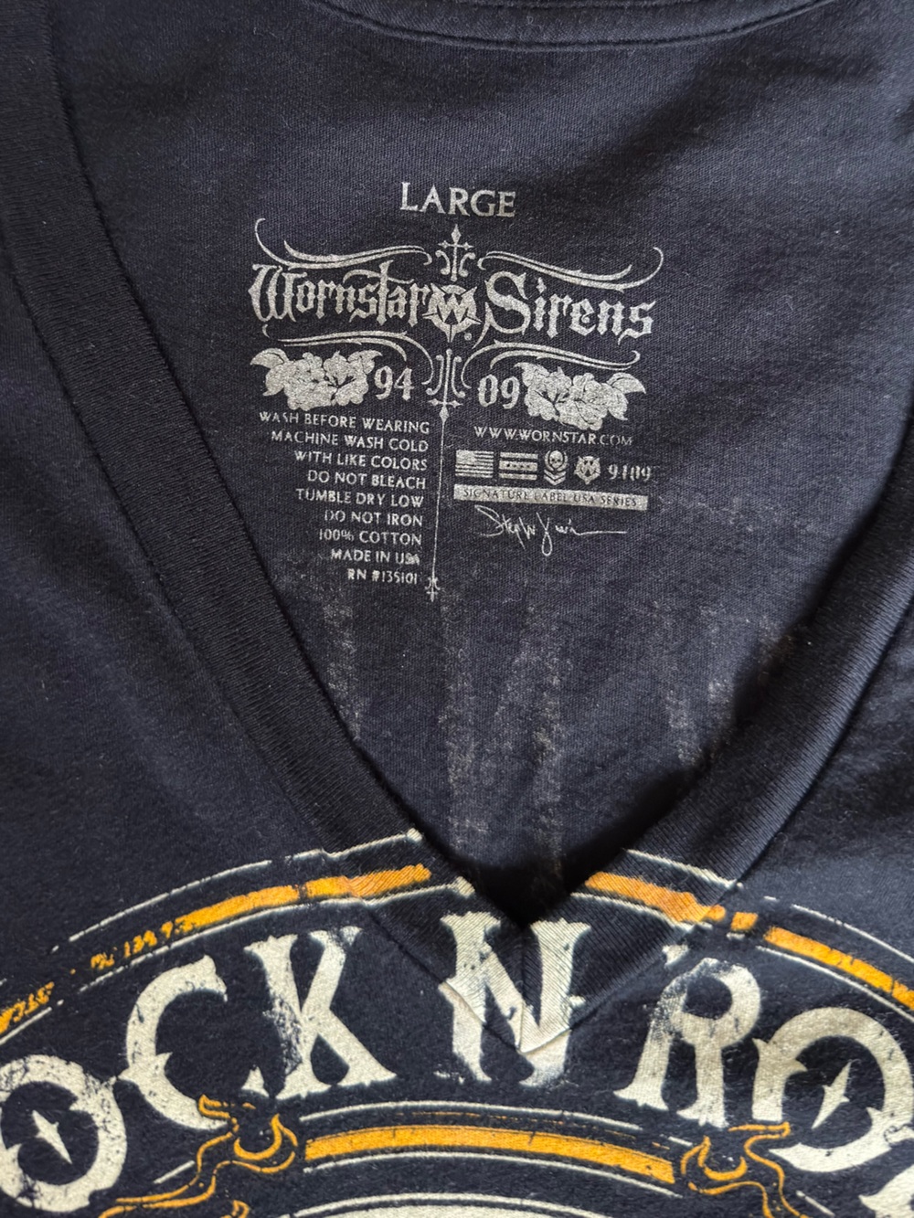 “Rock N Roll Forever” Skull Graphic Tee - by Wornstar - Picture 4 of 6
